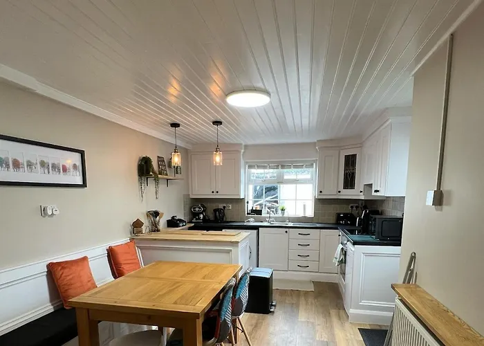 Rose House On Emmett