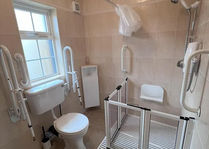 Rose House On Emmett *